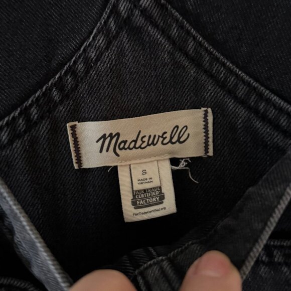 Madewell Denim Oversized Carpenter Overalls in Hartwell Wash - Picture 4 of 5